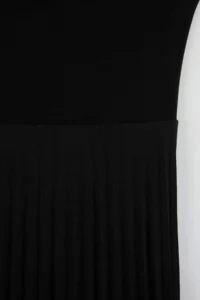 Trendyol Curve Black pleated Lined Sleeveless Flexible Knitting Midi Plus Size Dress - Image 2