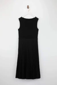 Trendyol Curve Black pleated Lined Sleeveless Flexible Knitting Midi Plus Size Dress - Image 3