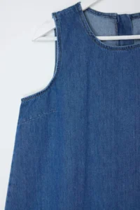 Trendyol Curve Dark Blue with flywheel Oversized Mini 100% Cotton Non-Stretch denim Plus Size Dress - Image 3
