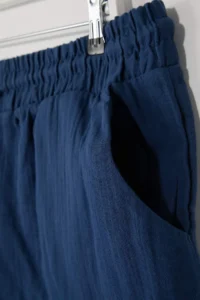 Trendyol Curve beachwear Navy Blue Muslin Weaving High Waist Shorts & Bermuda - Image 5
