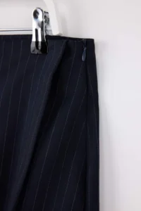 Trendyol Curve Limited Edition Navy Blue Striped Mini Plus Size Shorts Skirt - Image 11
