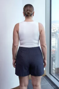Trendyol Curve Limited Edition Navy Blue Striped Mini Plus Size Shorts Skirt - Image 3