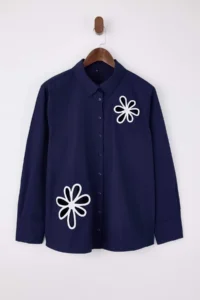 Trendyol Curve Navy Blue Cellular Flower Detailed Long Sleeve Weaving Plus Size Shirt - Image 5