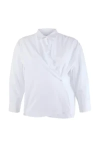 Trendyol Curve Trendyol Studio White Adjustable Oversized Asymmetric Cotton Poplin Shirt - Image 5