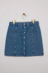 Trendyol Curve Mavi More Sustainable Front buttoned 100% Cotton Non-Stretch denim Skirt - Image 5