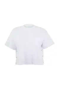Trendyol Curve White Crew Neck Snap Button Detailed Knitting Plus Size Oversized Crop Size T-Shirt - Image 5