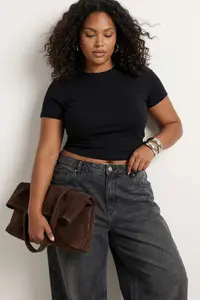 Trendyol Curve Black Flexible Fitted Basic Crew Neck Short Size Plus Size T-Shirt