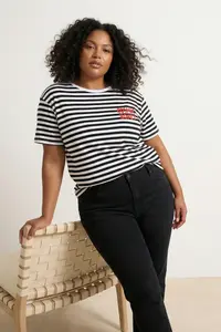Trendyol Curve Red Striped Thick Cotton Slogan Embroidery Detailed Knitting Plus Size T-Shirt - Image 2