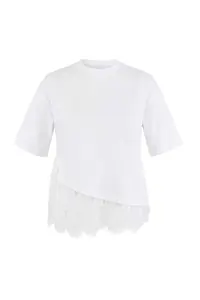 Trendyol Curve Ecru Skirt Ucu Lace Detailed Plus Size T-Shirt - Image 4