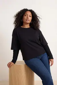 Trendyol Curve Black Lace Kol Detailed Plus Size T-Shirt