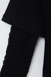 Trendyol Curve Black Lace Kol Detailed Plus Size T-Shirt - Image 5
