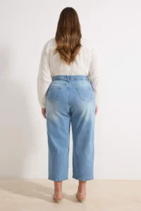 Trendyol Curve Mavi High Waist comfort/Flexible Baggy Fit denim plus size jeans - Image 4