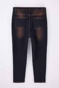 Trendyol Curve Brown High Waist Stone Detailed Flexible skinny Fit denim plus size jeans - Image 7