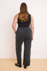 Trendyol Curve Anthracite High Waist Duble Hem comfort/Flexible Straight Fit plus size jeans - Image 5