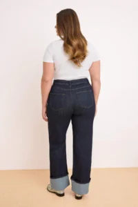 Trendyol Curve Dark Blue High Waist Duble Hem comfort/Flexible Straight Fit plus size jeans - Image 4