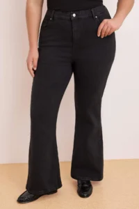 Trendyol Curve Black Sustainable Lasrtikli Waist comfort/Flexible Flare flared leg plus size jeans - Image 3