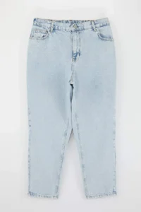 Trendyol Curve Light Blue High Waist Elastic Waist 100% Cotton Non-Stretch Plus Size Mom jeans - Image 4