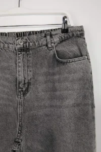 Trendyol Curve Gray More Sustainable High Waist 100% Cotton Non-Stretch Wide Leg/Wide Leg jeans - Image 2
