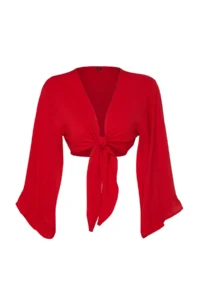 TRENDYOLMİLLA Rejection Weaving with flywheel Beach Crop Blouse - Image 5