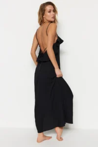 TRENDYOLMİLLA Black Weaving with flywheel Beach Midi Dress - Image 4