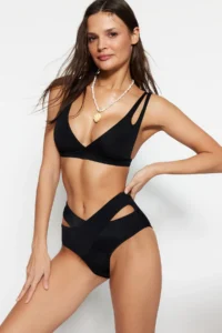 TRENDYOLMİLLA Black Cut Out/Window Detailed hipster High Waist Bikini Bottom - Image 2