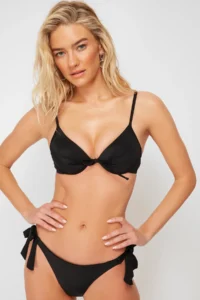 TRENDYOLMİLLA Black Balconet Bow Detailed Covered Basic Bikini Top - Image 3