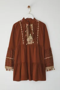 TRENDYOLMİLLA Dark Brown Weaving Embroidered 100% Cotton Beach Mini Dress - Image 5