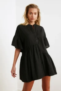 TRENDYOLMİLLA Black Weaving with flywheel Beach Mini Dress - Image 9