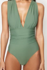 TRENDYOLMİLLA Green Drapeli Deep V-neck Covered Regular Swimsuit - Image 3