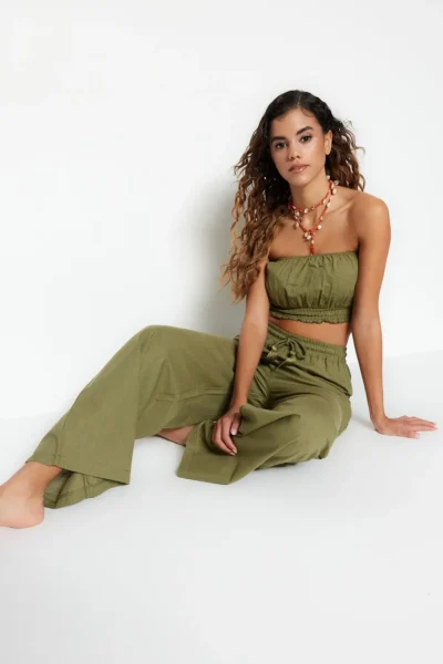 TBESS21AU0444-GREEN_1