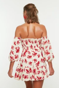 TRENDYOLMİLLA Su Six Patterned Weaving Shirred Beach Blouse-Skirt Set - Image 4