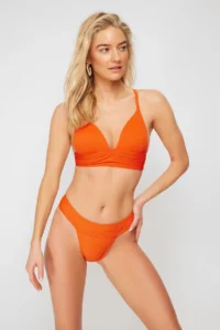 TRENDYOLMİLLA Orange textured High Leg Regular Core Bikini Bottom - Image 2