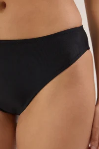 TRENDYOLMİLLA Black Regular Waist Regular Basic Bikini Bottom - Image 3