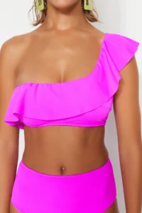 TRENDYOLMİLLA Pink with flywheel One Shoulder Covered Bikini Top - Image 4