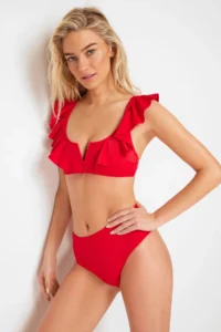 TRENDYOLMİLLA Rejection with flywheel bralette Covered Bikini Top - Image 3