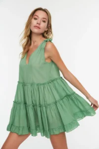 TRENDYOLMİLLA beachwear 100% Cotton Green Weaving Frilly Mini Dress - Image 2
