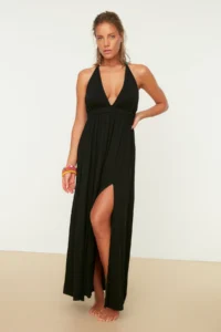 TRENDYOLMİLLA Black Knitting slit Maxi Beach Dress - Image 2