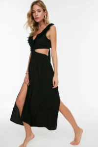 TRENDYOLMİLLA Black Weaving Accessory Detailed Maxi Beach Dress - Image 3