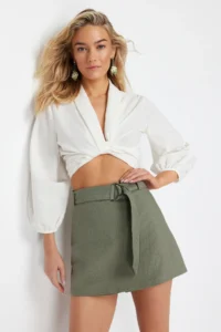 TRENDYOLMiLLA Khaki Weaving Arched Beach Mini Super High Waist Shorts & Bermuda - Image 3