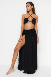 TRENDYOLMiLLA Black Weaving slit Maxi Beach Skirt - Image 3
