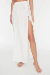 TRENDYOLMiLLA beachwear Ecru Weaving slit Maxi Skirt - Image 4