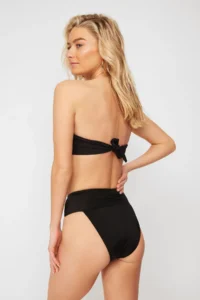 TRENDYOLMİLLA Black with accessories Regular High Waist Bikini Bottom - Image 4
