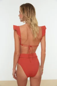 TRENDYOLMİLLA Cinnamon striped Regular Super High Waist Bikini Bottom - Image 5