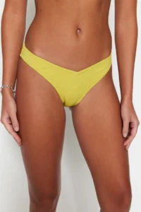 TRENDYOLMİLLA Oil Green V Cut textured Normal Hem Bikini Bottom - Image 4