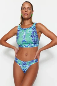 TRENDYOLMİLLA Ethnic Patterned Normal Hem Bikini Bottom - Image 3
