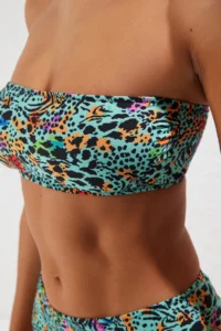 TRENDYOLMİLLA Leopard Patterned Strapless Covered hipster High Waist Bikini Set - Image 4
