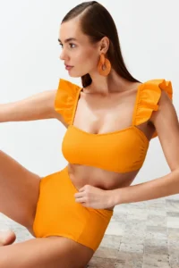 TRENDYOLMİLLA Orange textured Frilly bralette Covered hipster High Waist Bikini Set - Image 4