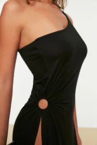 TRENDYOLMİLLA Black Knitting slit One Shoulder Maxi Beach Dress - Image 3