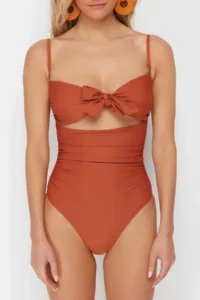 TRENDYOLMİLLA Brick Rejection Cut Out Detailed Strapless Covered Regular Swimsuit - Image 5
