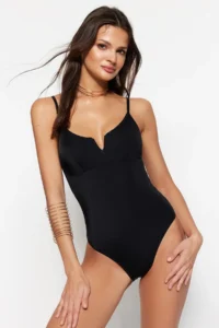 TRENDYOLMİLLA Black V-neck Regular Basic Swimsuit - Image 2